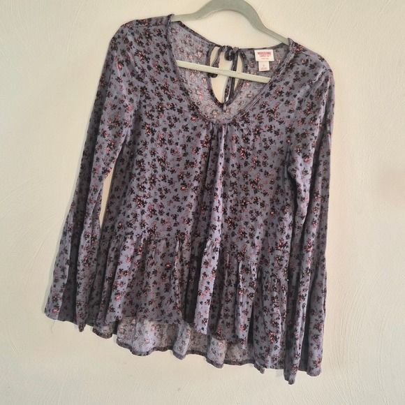 Mossimo Supply Co. Tops - Mossimo Supply Co Floral Peplum Babydoll Blouse Small Rayon Tiered Keyhole Boho